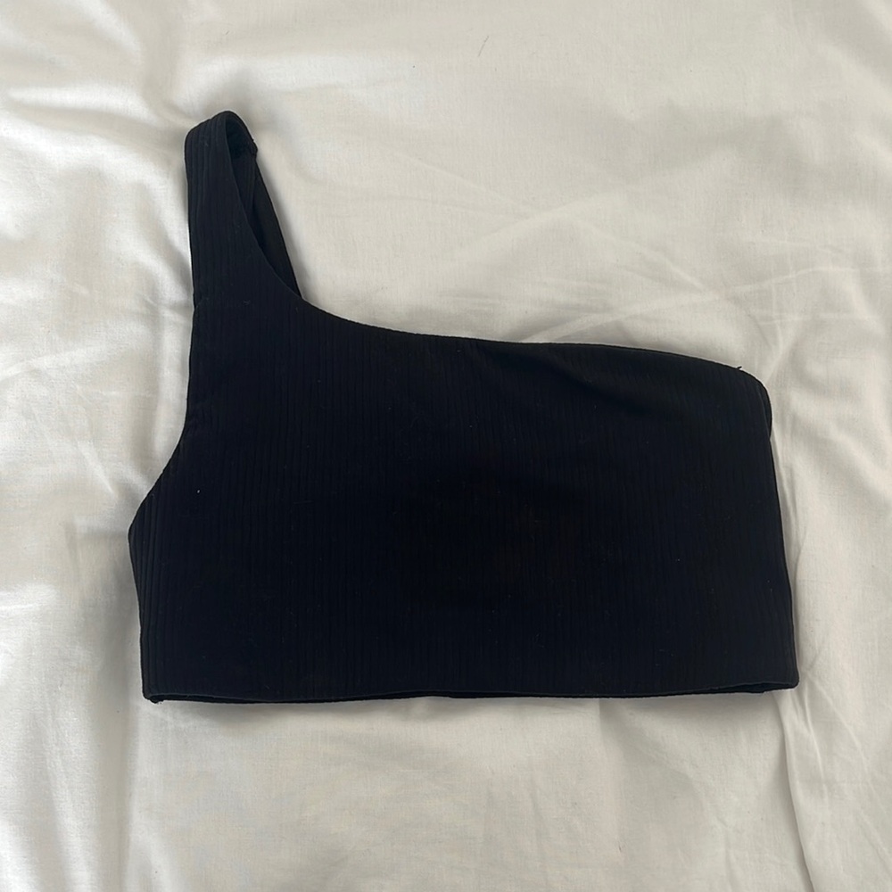 One shoulder lululemon sports bra